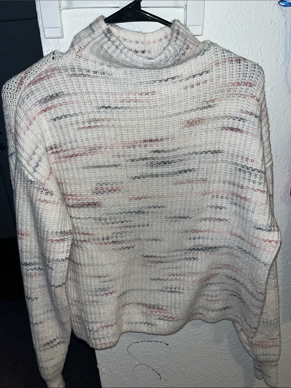 Old Navy Cream Turtleneck Sweater with Pink and Gray Flecks